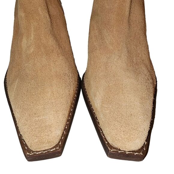 Vince Camuto NWOT Nerlinji Light Cognac Brown Suede Ankle Booties Size 9.5 - Picture 3 of 12